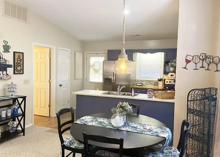 Creekside Gated Golf Mtn Villa W/Fast Wifi & Paved