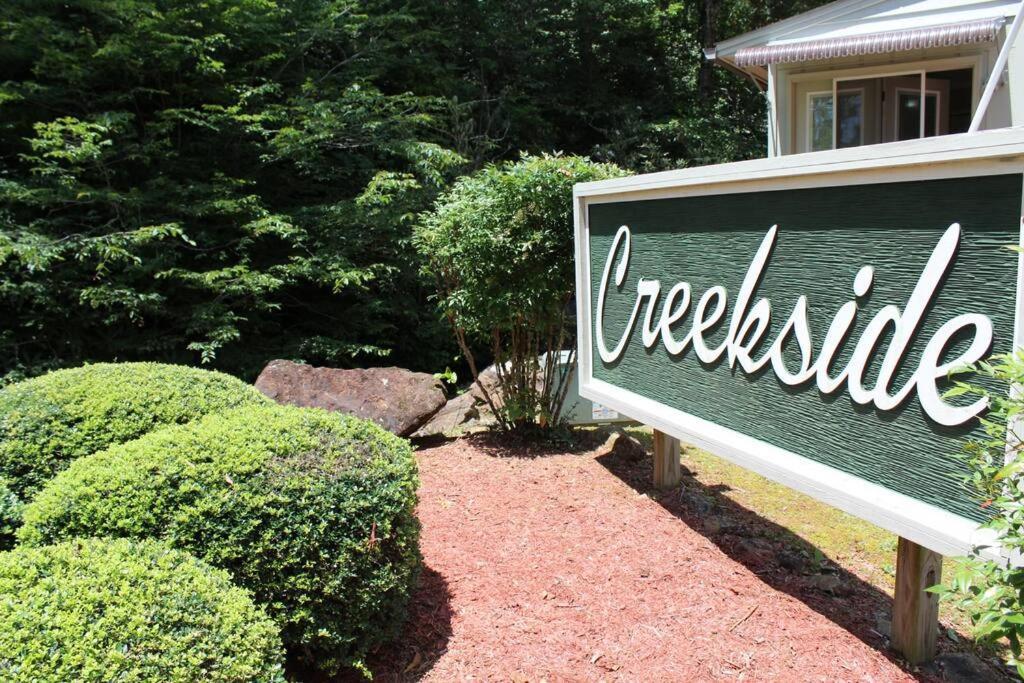 Creekside Gated Golf Mtn W/fast Wifi & Paved Holiday home
